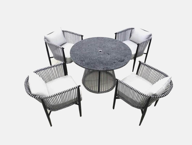 Marmorgrauer Gartentisch für 4 Personen